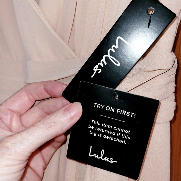 SM NWT Lulu's Thoughts of Hue Blush Surplice Deep V Maxi Dress - Picture 10 of 12